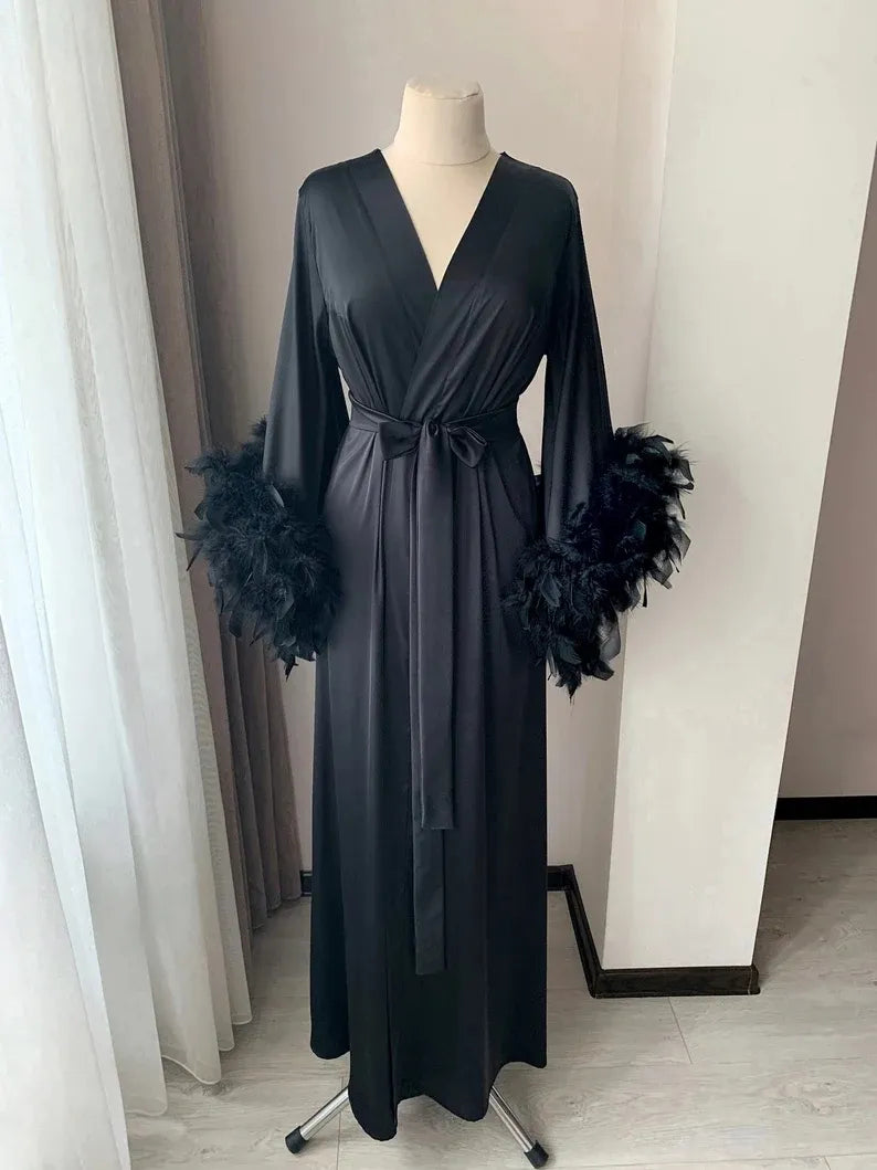 White Boudoir Wedding Floor Length Maxi Dressing Gown Robes Feather Long Robe Stain Silk Lingerie Bride to Be Hen Party Dress
