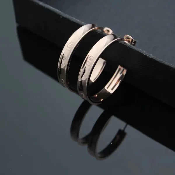 Cute Size Luxury Designer Women Fashion Stud Stainless Steel Lover Gifts High Polish Engagement Earrings Wholesale