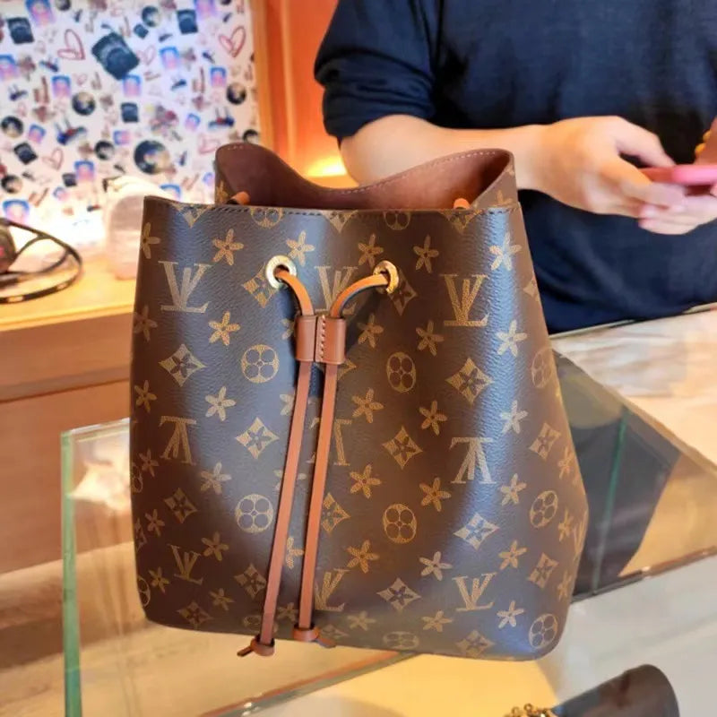 10A luxurys designers fashion Shoulder bags high Quality Bucket Handbags Ladies crossbody flower Purses Women Drawstring bag Letter Leather Clutch Handbag purse