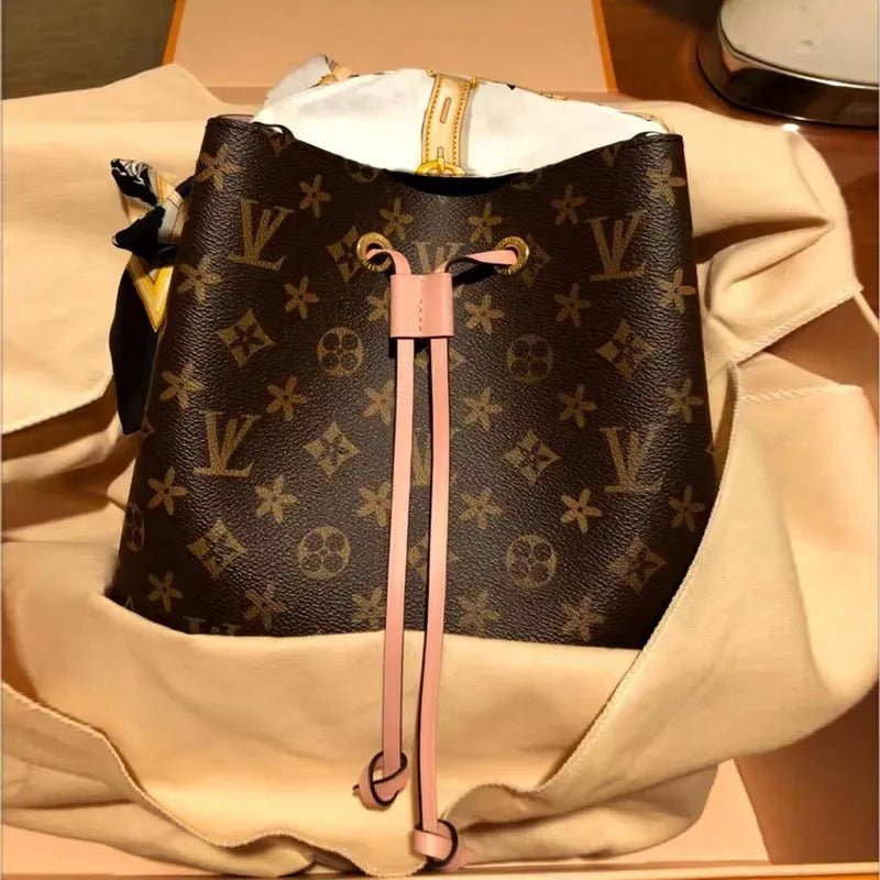 10A luxurys designers fashion Shoulder bags high Quality Bucket Handbags Ladies crossbody flower Purses Women Drawstring bag Letter Leather Clutch Handbag purse