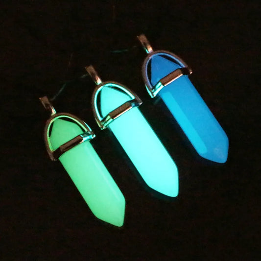 New Glowing in The Dark Natural Stone Necklace For Women Quartz Crystal Hexagona Pendant Chain Fashion Party Luminous Jewelry